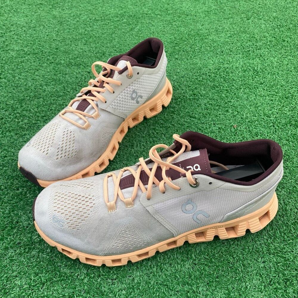 ON CLOUD X SWISS ENGINEERING - Women’s Running Shoes - SIZE 9.5